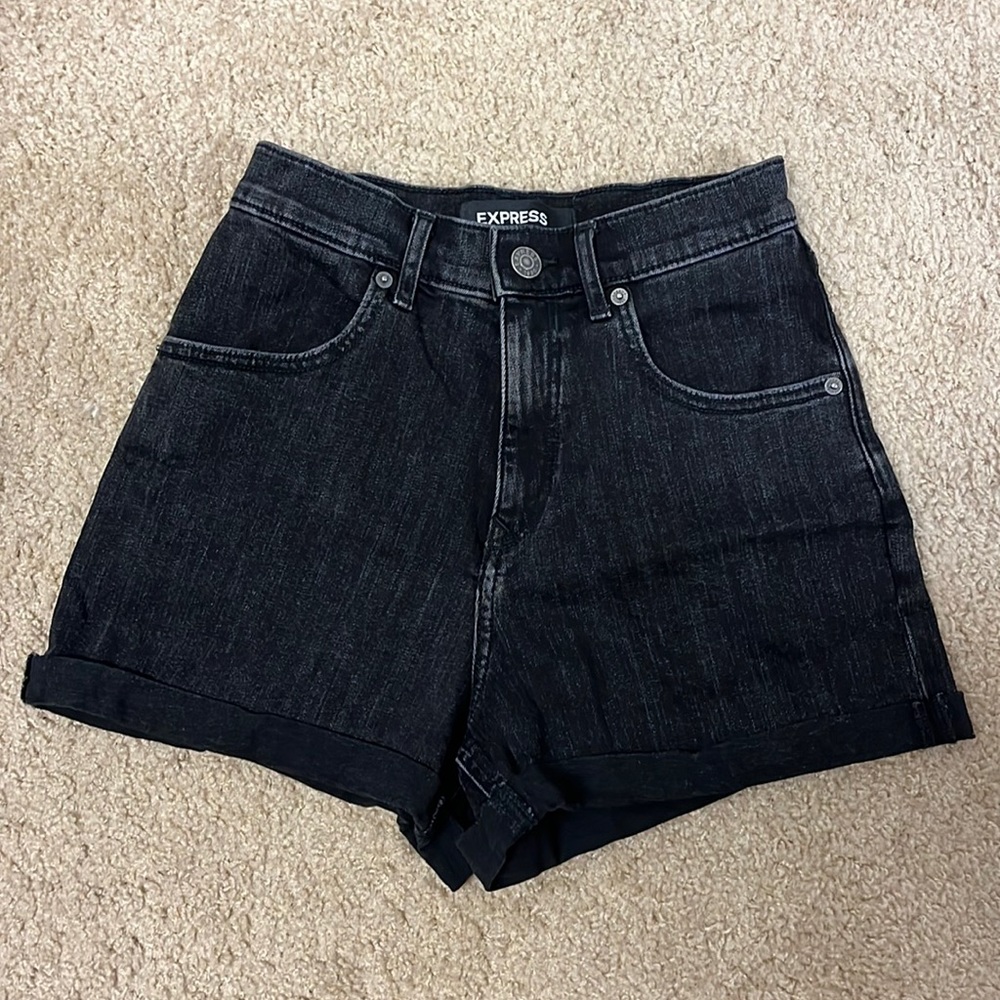 Size 2 Black “Mom Jean” High Waisted Shorts